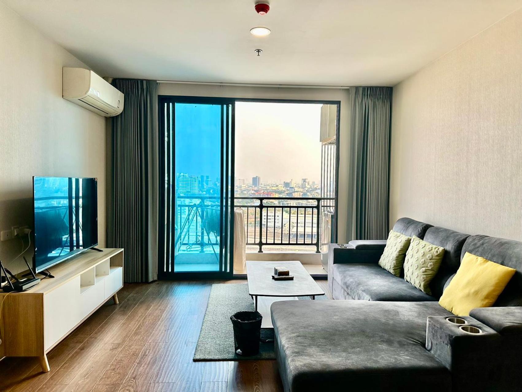 Artisan Ratchada Spacious 2br Bangkok
