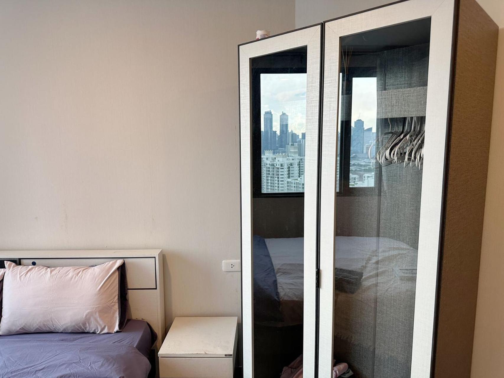 Artisan Ratchada Spacious 2br * Bangkok