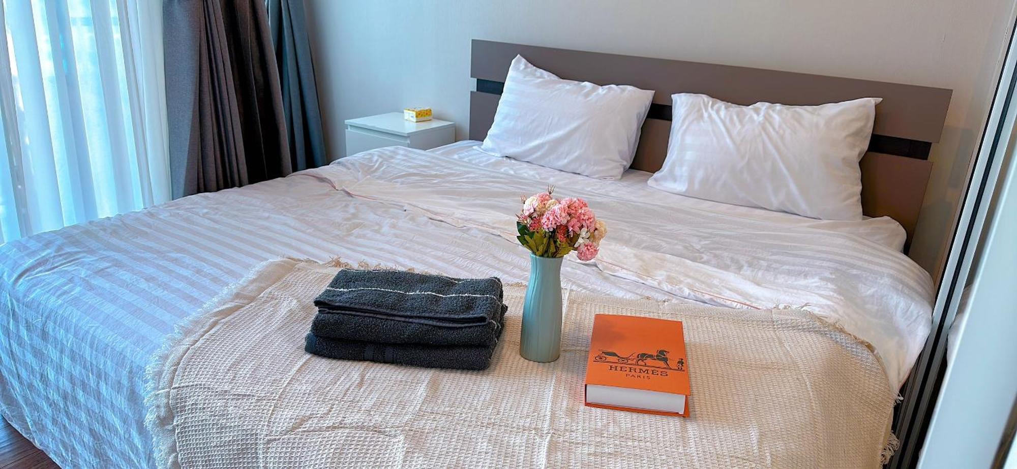 Artisan Ratchada Spacious 2br * Bangkok