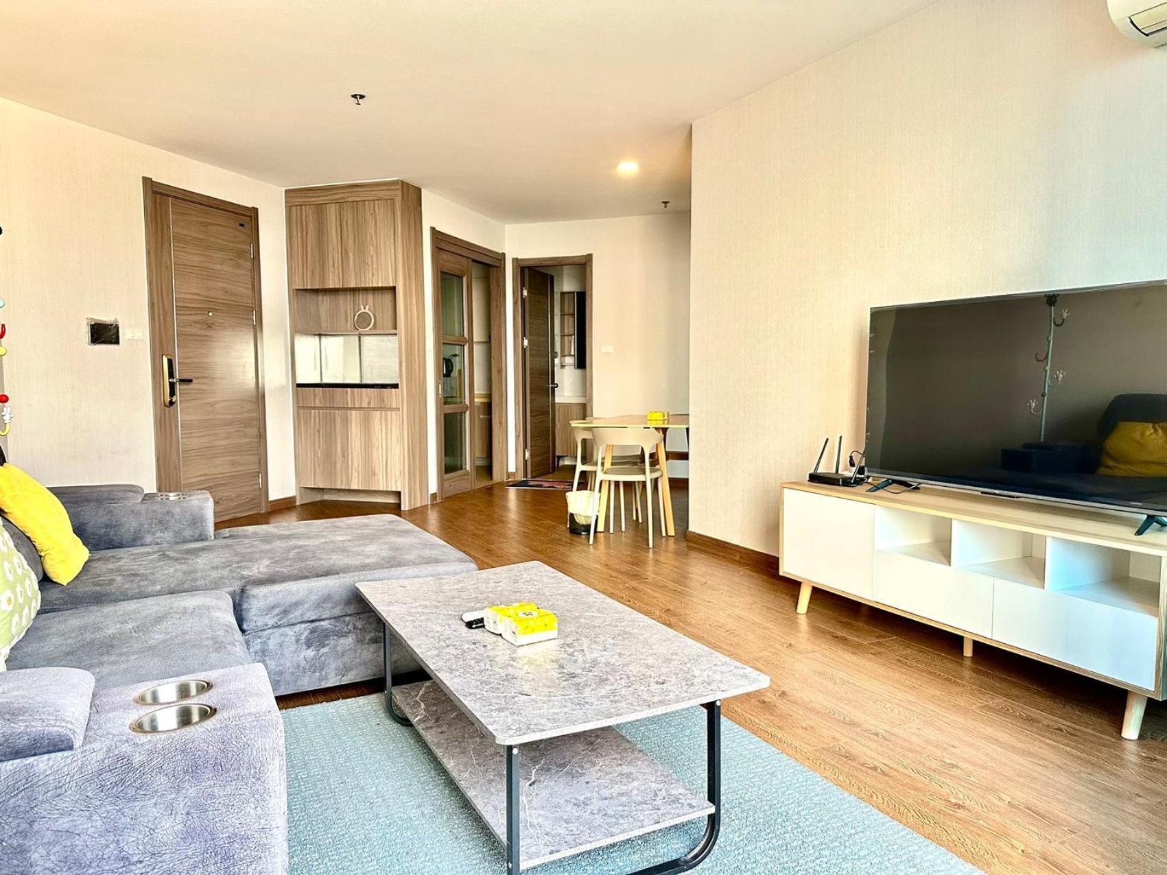 Artisan Ratchada Spacious 2br Bangkok